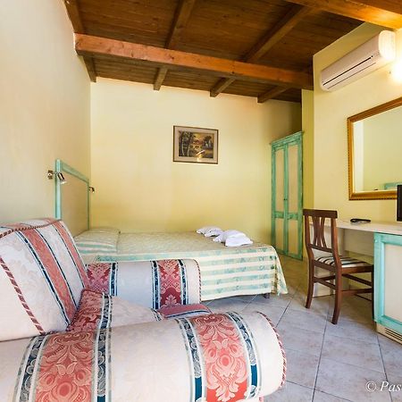 Bed&Breakfast Villa Valente Tragliatella Dış mekan fotoğraf